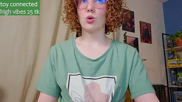 Snapshot of _lightmyfire chatting on March 22, 5:20 pm  lightmyfire online show from March 22, 5:20 pm