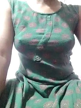 rituporna2004 online show from January 18, 6:56 am