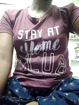 Snapshot of rituporna2004 chatting on February 13, 11:58 pm rituporna2004 online show from February 13, 11:58 pm