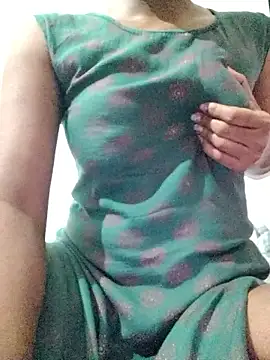 Snapshot of rituporna2004 chatting on November 24, 1:38 am rituporna2004 online show from November 24, 1:38 am