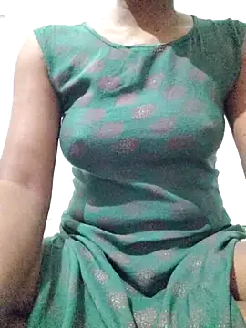 Snapshot of rituporna2004 chatting on December 16, 2:38 am rituporna2004 online show from December 16, 2:38 am