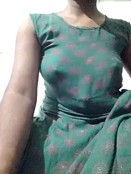 Snapshot of rituporna2004 chatting on December 21, 2:19 am rituporna2004 online show from December 21, 2:19 am