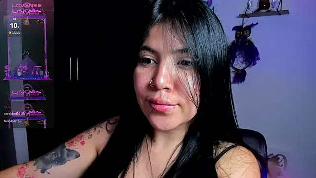 AilynRed online show from January 12, 2:03 am