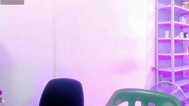 Snapshot of NaharaKamado_ chatting on September 29, 9:08 pm NaharaKamado online show from September 29, 9:08 pm