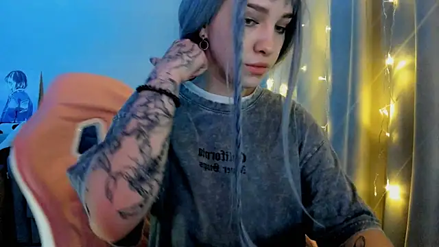 Ledy WWWII online show from January 21, 5:09 pm