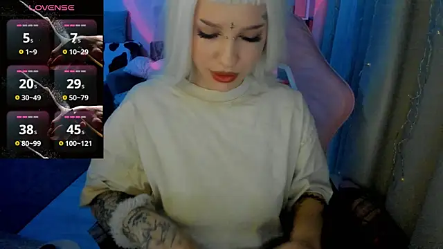 Ledy WWWII online show from February 19, 9:36 pm