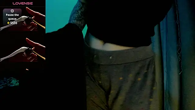 Ledy WWWII online show from February 26, 8:54 pm