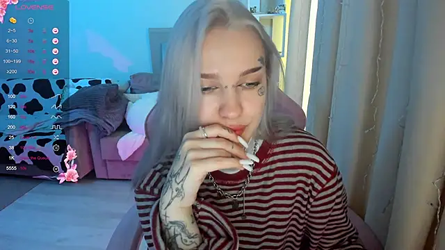 Ledy WWWII online show from March 12, 7:13 am