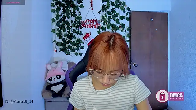 Snapshot of Alana_Pherson chatting on January 4, 6:30 am Alana Pherson online show from January 4, 6:30 am