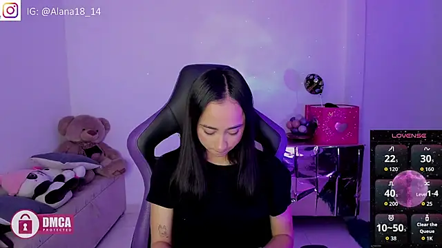 Snapshot of Alana_Pherson chatting on September 15, 4:12 am Alana Pherson online show from September 15, 4:12 am