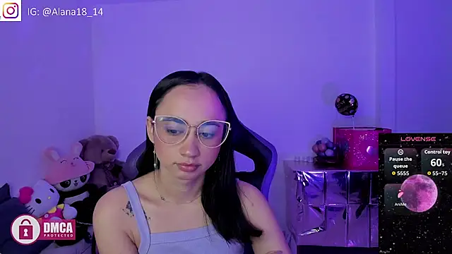 Snapshot of Alana_Pherson chatting on September 19, 4:36 am Alana Pherson online show from September 19, 4:36 am