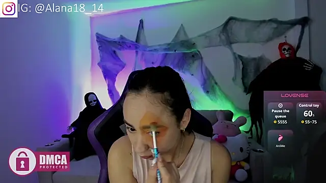 Snapshot of Alana_Pherson chatting on October 30, 7:54 am Alana Pherson online show from October 30, 7:54 am