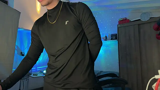 Kisan Smith online show from March 11, 2:50 am