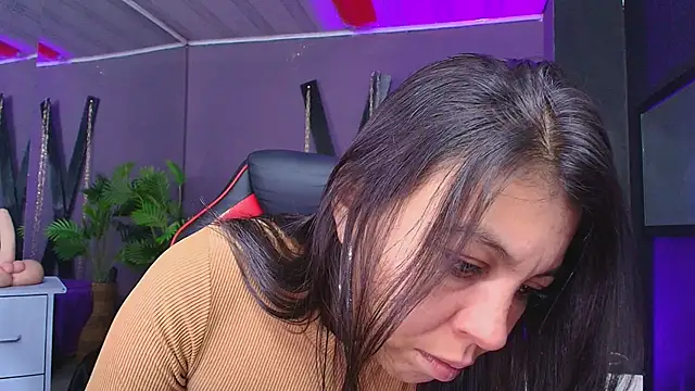 Snapshot of Juliet_Nasty chatting on September 12, 12:27 pm Juliet Nasty online show from September 12, 12:27 pm