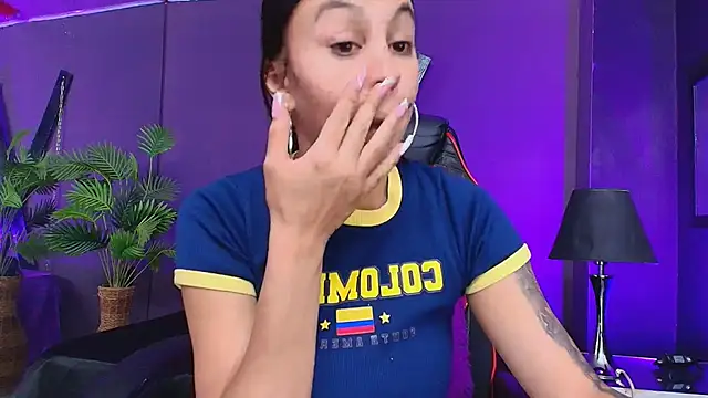 Snapshot of Juliet_Nasty chatting on September 26, 12:53 pm Juliet Nasty online show from September 26, 12:53 pm