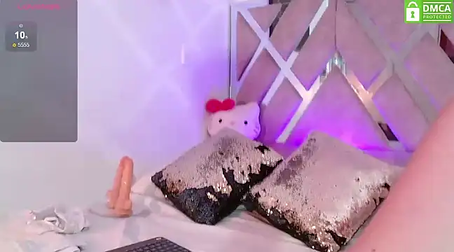 LauryMoons online show from February 20, 10:48 pm