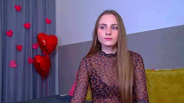 Snapshot of MelissaMelrey chatting on February 16, 5:37 pm MelissaMelrey online show from February 16, 5:37 pm