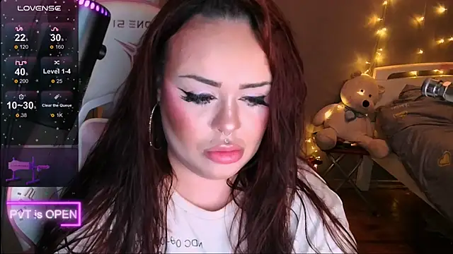 Snapshot of og_maddison chatting on September 9, 10:09 pm og maddison online show from September 9, 10:09 pm