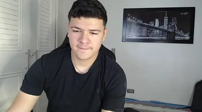 Snapshot of Plug_Control chatting on December 6, 2:38 pm Plug Control online show from December 6, 2:38 pm