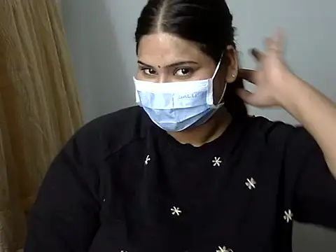 cutelady65 online show from November 23, 3:12 pm