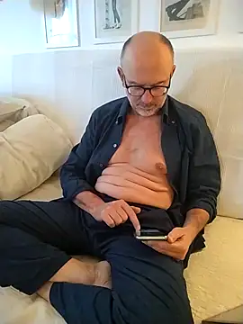 MadProfessor online show from March 4, 1:28 pm