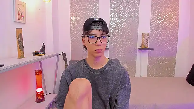 Nikolay Gregori online show from September 29, 4:39 am