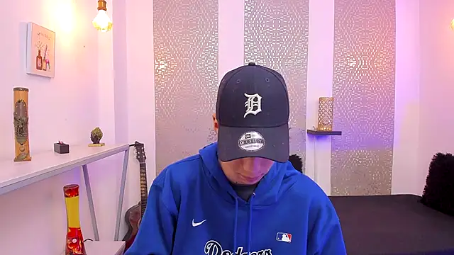 Nikolay Gregori online show from November 17, 4:07 am