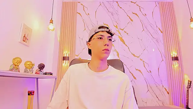 Nikolay Gregori online show from February 13, 4:08 am