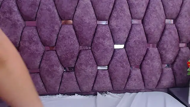 AlaSmith online show from March 1, 2:15 am