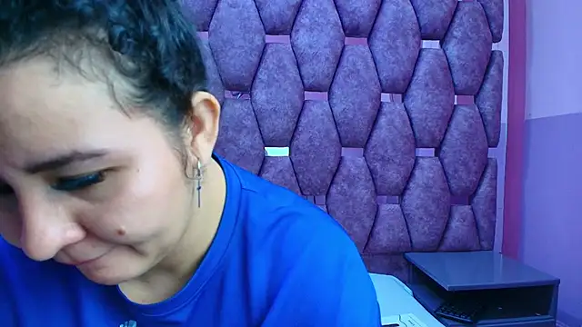 AlaSmith online show from April 10, 2:39 am