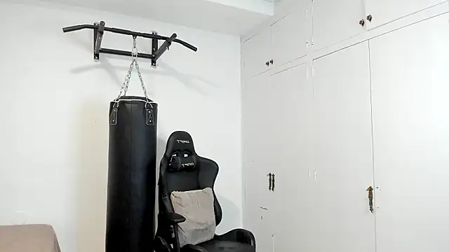 dan01  online show from March 19, 8:18 am