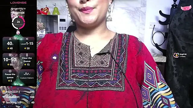 Snapshot of kalpanaaishaa chatting on February 6, 4:25 pm kalpanaaishaa online show from February 6, 4:25 pm