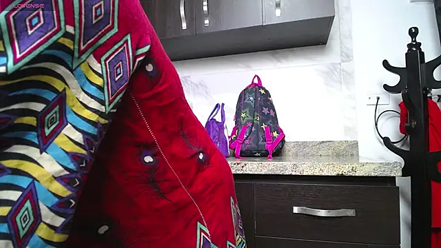 Snapshot of kalpanaaishaa chatting on February 21, 10:07 am kalpanaaishaa online show from February 21, 10:07 am