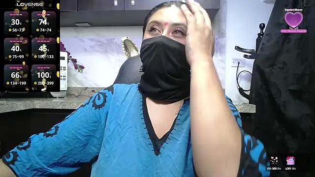 Snapshot of kalpanaaishaa chatting on March 5, 1:17 pm kalpanaaishaa online show from March 5, 1:17 pm