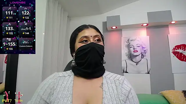 Snapshot of kalpanaaishaa chatting on March 20, 4:53 pm kalpanaaishaa online show from March 20, 4:53 pm