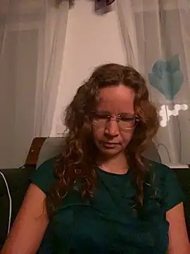 Snapshot of AnnikaRose chatting on November 20, 6:46 am AnnikaRose online show from November 20, 6:46 am