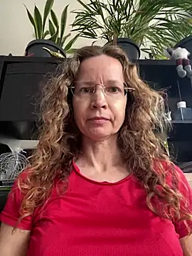 AnnikaRose online show from April 7, 7:09 am