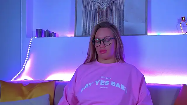 MariaNeumann online show from February 9, 6:26 pm