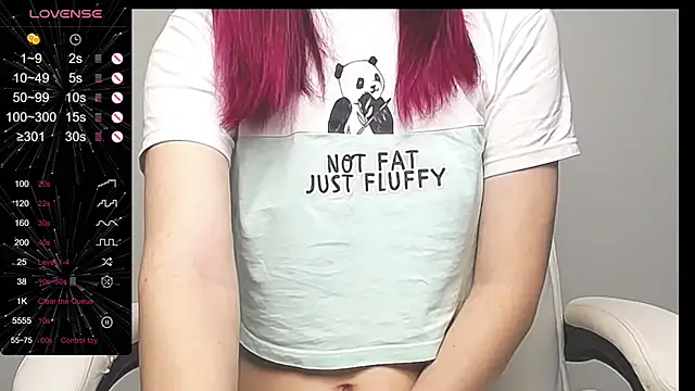 Snapshot of RRUUBBYYY chatting on February 12, 2:21 pm RRUUBBYYY online show from February 12, 2:21 pm