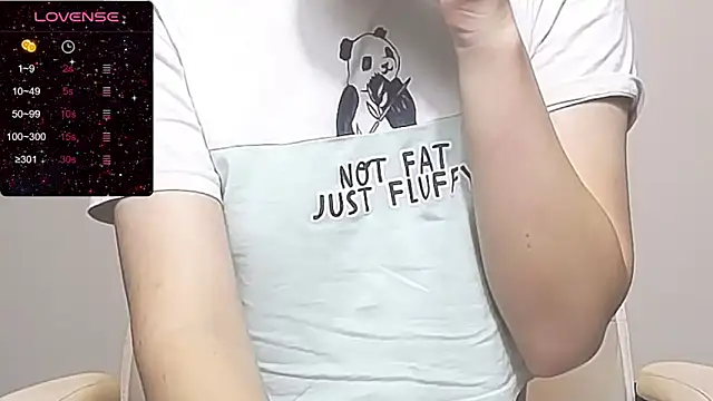 Snapshot of RRUUBBYYY chatting on November 2, 7:44 am RRUUBBYYY online show from November 2, 7:44 am