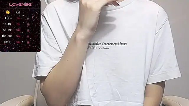 Snapshot of RRUUBBYYY chatting on November 26, 7:53 am RRUUBBYYY online show from November 26, 7:53 am