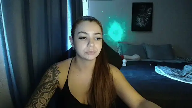 Snapshot of HotRuiva chatting on February 26, 7:49 pm HotRuiva online show from February 26, 7:49 pm