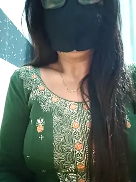 Aishwaryaa 69 online show from March 11, 1:34 pm