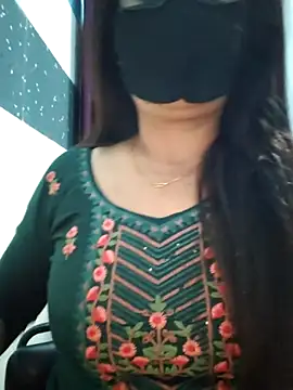 Aishwaryaa 69 online show from March 18, 4:37 pm