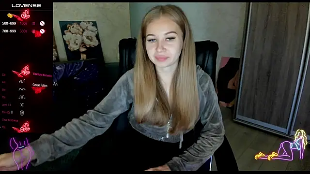 Snapshot of _NigoNika chatting on November 6, 11:33 am NigoNika online show from November 6, 11:33 am