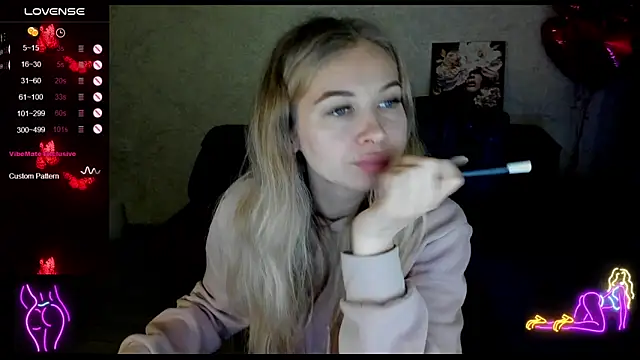  NigoNika online show from March 4, 4:57 pm