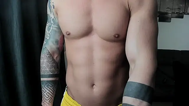 Richarddarell1 online show from April 2, 5:49 am