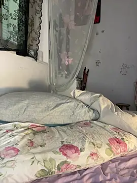 giuli zerozero online show from March 31, 12:49 pm