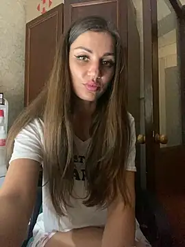 Lanaa19 online show from January 7, 8:31 pm