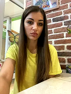 Lanaa19 online show from October 15, 10:15 am